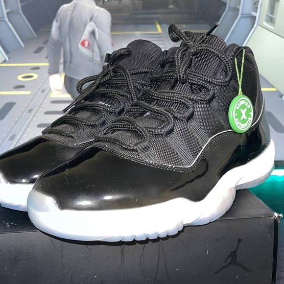 space jam shoes stockx